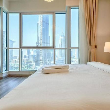 Ferienwohnung Magnificent Luxury 3Br With Amazing Burj & Fountain View Dubai Exterior foto