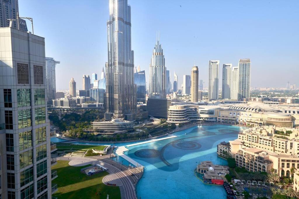 Ferienwohnung Magnificent Luxury 3Br With Amazing Burj & Fountain View Dubai Exterior foto