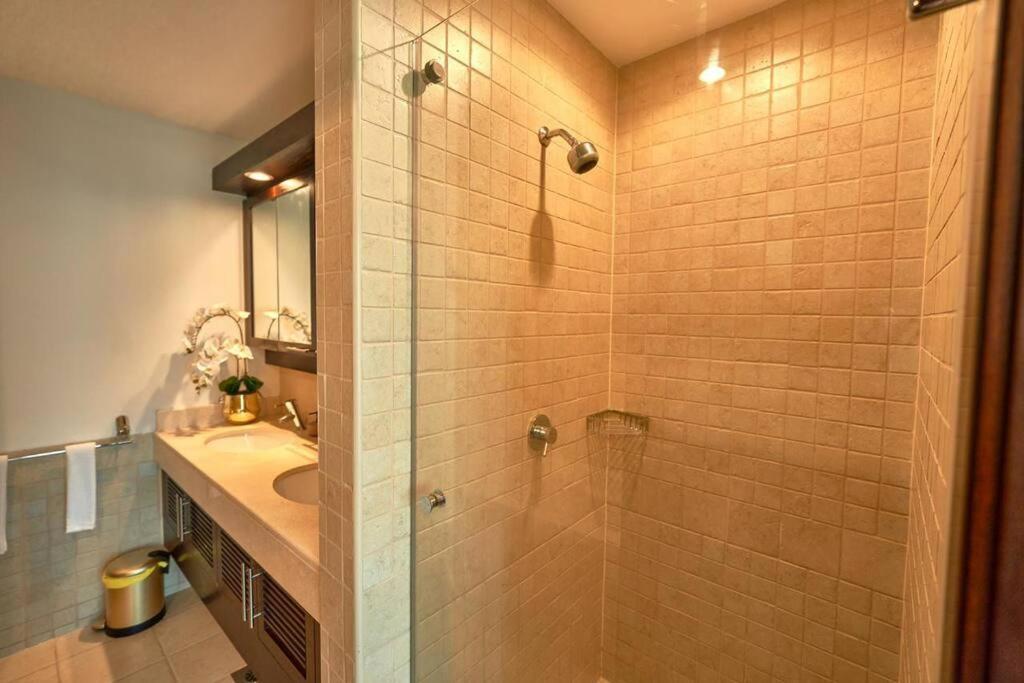 Ferienwohnung Magnificent Luxury 3Br With Amazing Burj & Fountain View Dubai Exterior foto